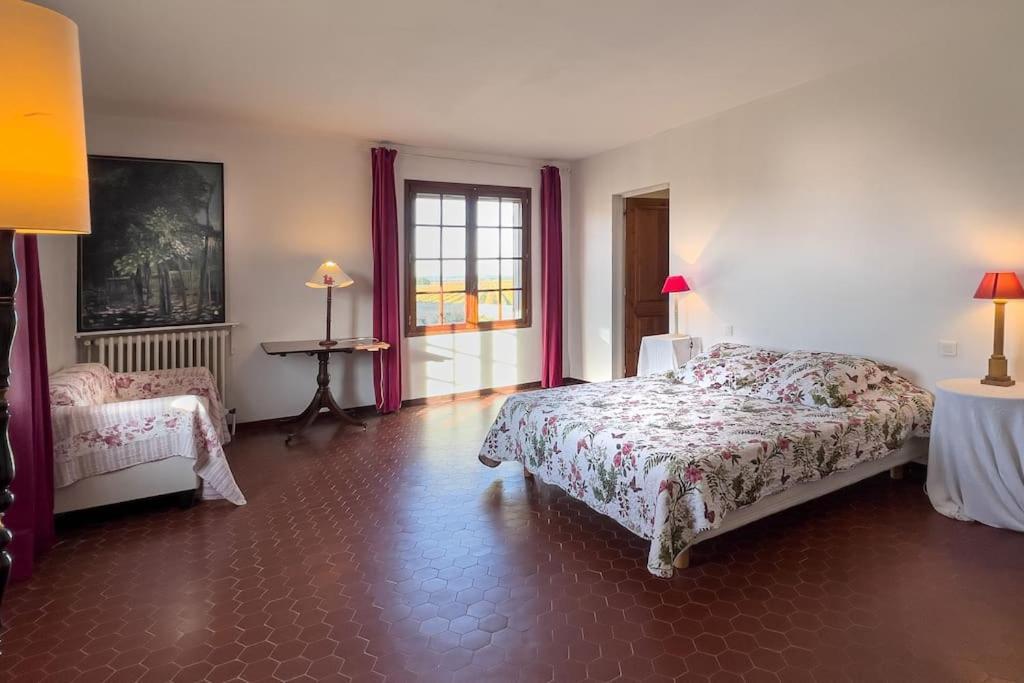 Mas De Charme En Pleine Camargue Saint-Gilles (Gard) Exterior foto