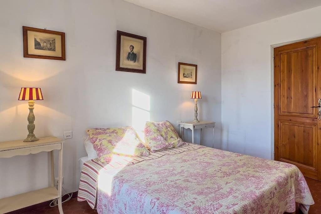 Mas De Charme En Pleine Camargue Saint-Gilles (Gard) Exterior foto